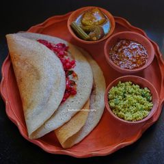 A picture of Mysore style Masala Dosa.