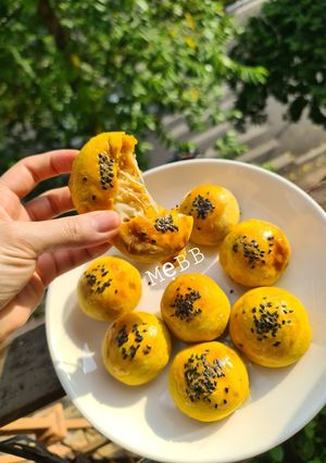 Hình của món Bánh bí đỏ nhân phômai.