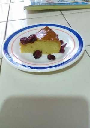Una foto de Flan napolitano con café