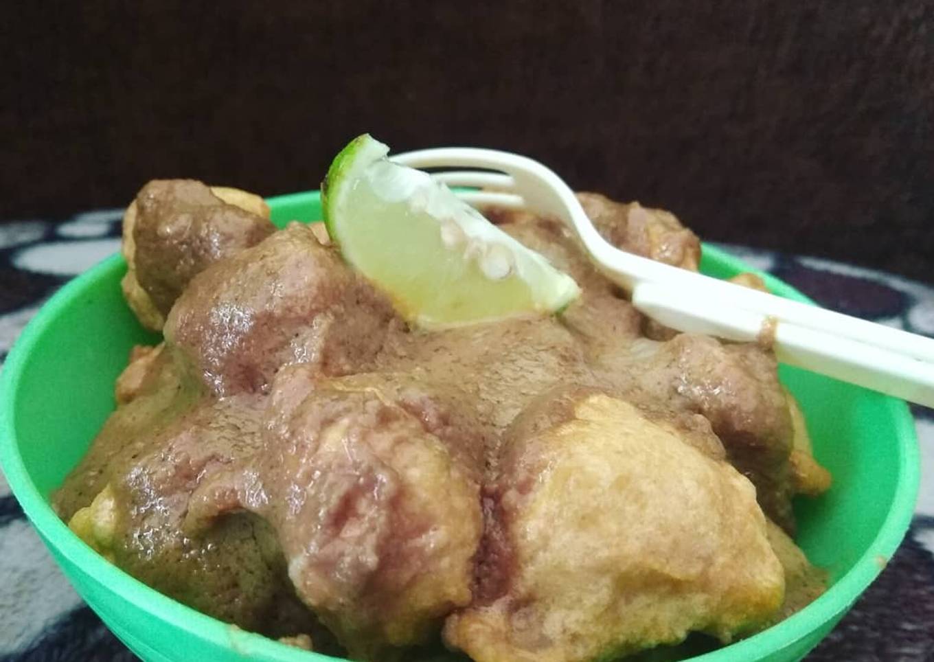 Batagor tahu bumbu kacang