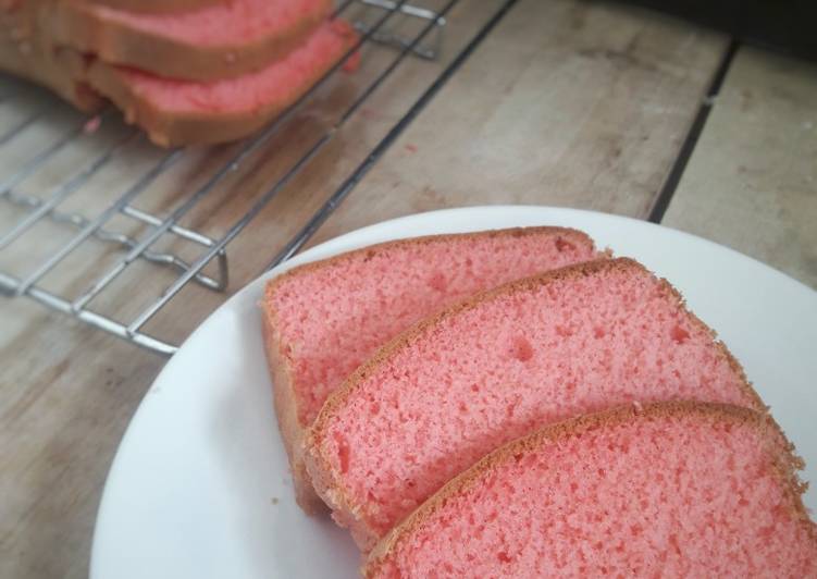 Bolu Nutrijell Strawberry