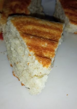 A picture of Cinnamon cake.
