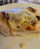 Pollo relleno con mozzarella