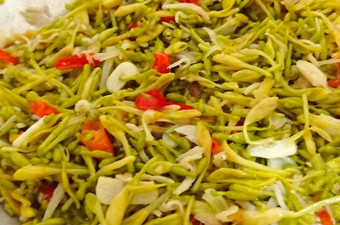 Bagaimana Membuat Tumis Bunga Pepaya, Lezat