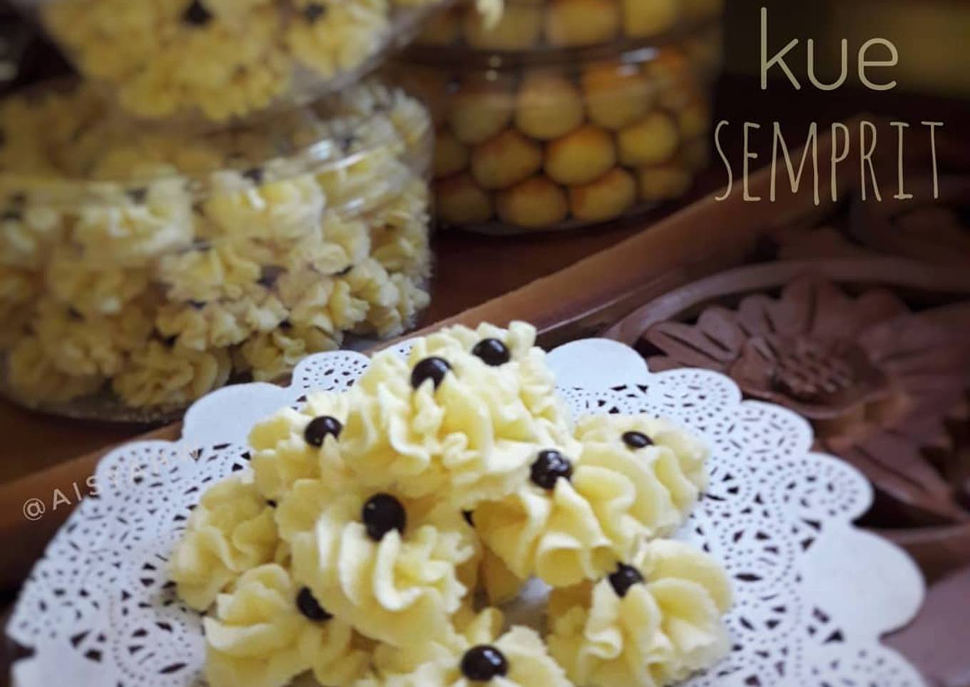 Kue semprit susu (3 bahan)