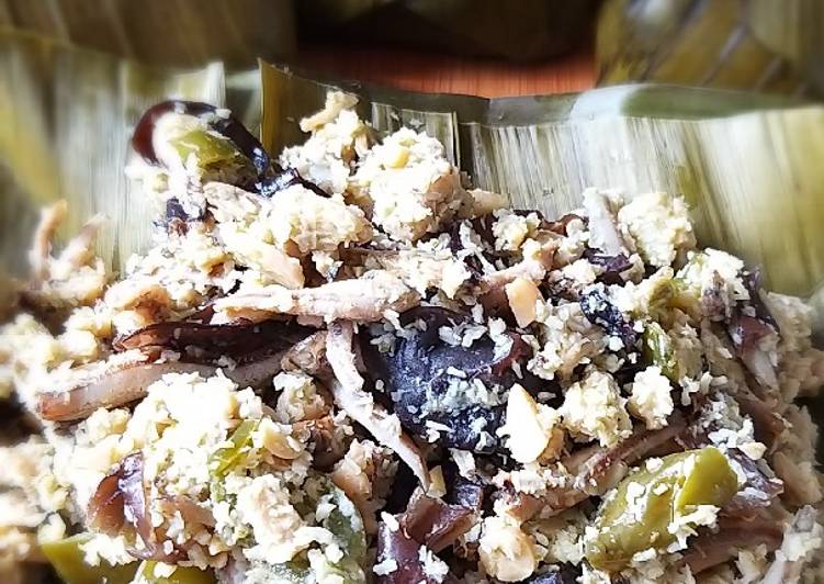 Botok teri tempe jamur kuping