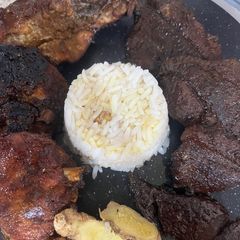 A picture of Beef and Chicken Rubbed.