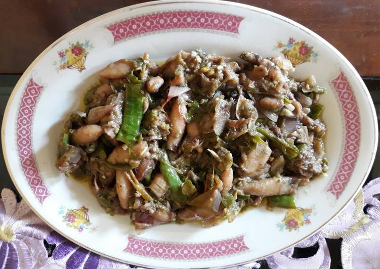 Easiest Way to Cook Delicious Cumi kering sambal hijau padang
