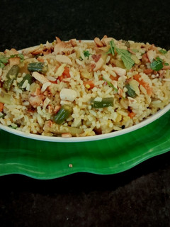 கடாய் பட்டர் வெஜிடபிள் பிரியாணி(kadai veg biryani recipe in tamil) செய்முறை முக்கிய புகைப்படம்