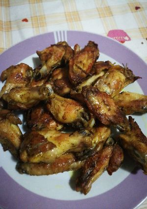 Foto di Alette di pollo piccanti aromatizzate
