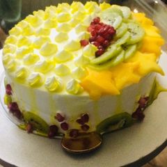 A picture of Eggless fruit cake.