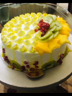 A picture of Eggless fruit cake.
