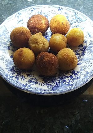 صورة لوصفة كرات الارز المحشية 🍚😋