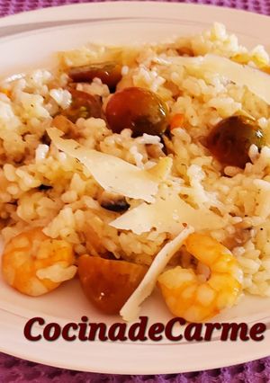 Una foto de Risotto con champiñones, bacon y langostinos