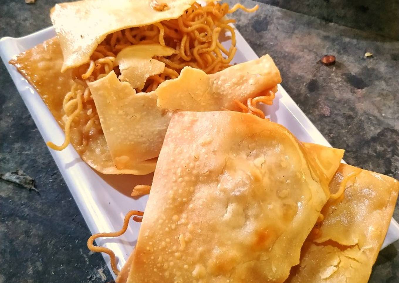Martabak mi kulit pangsit