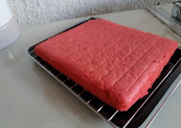 Simple Way to Make Homemade Strawberry cake
