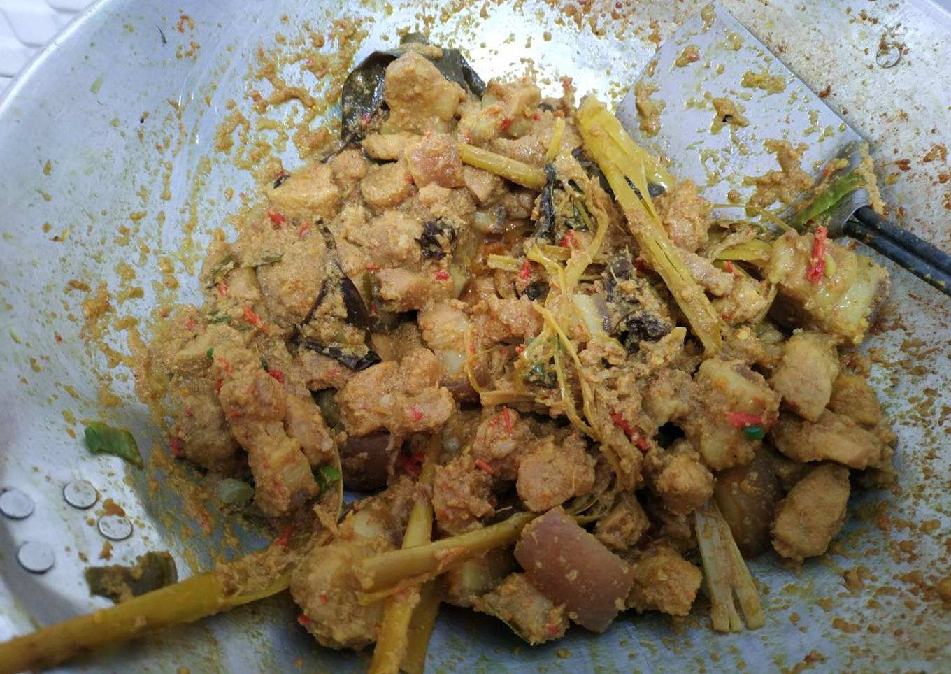 Babi Rica Asli Manado (Bokek Rica)