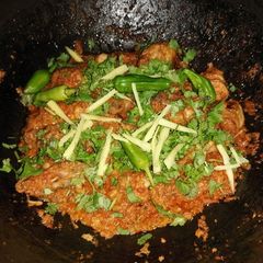 A picture of Chicken Curry Karahi.