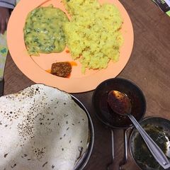 A picture of Methi pithal Plain kahichadi with tadka(Maharstian hot).