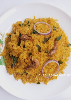 A picture of Palmoil Rice (Native Jollof Rice).