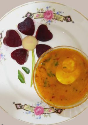 A picture of Besan egg curry.