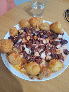 Una foto de Pulpo a feira