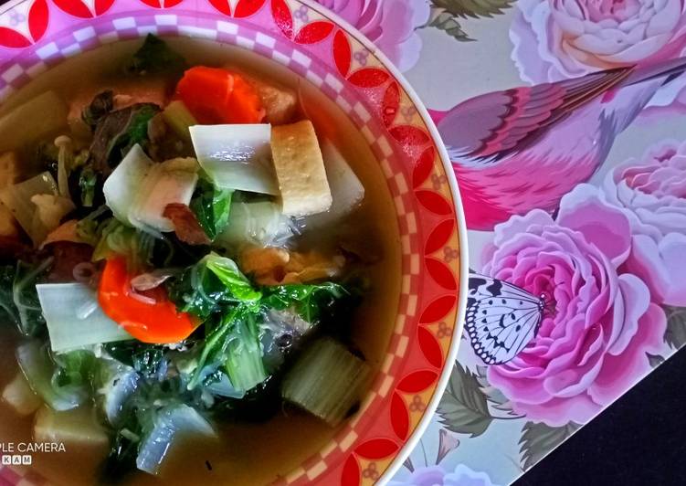 Cara Mudah Buat Sup sayur ma (sayur air) yang Lezat