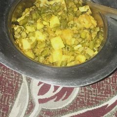 A picture of Potato beans fry.