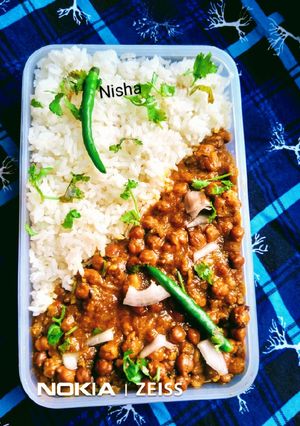बिहारी घुगनी (bihari ghugni recipe in hindi) रेसिपी मुख्य फोटो