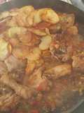 Pollo con papas a la cerveza en disco
