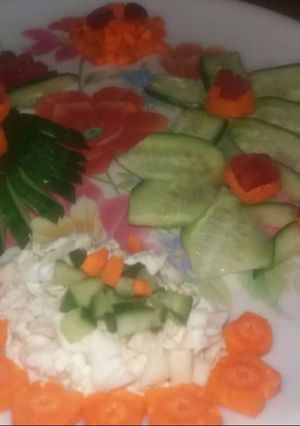 A picture of Simple 🥗 salads.