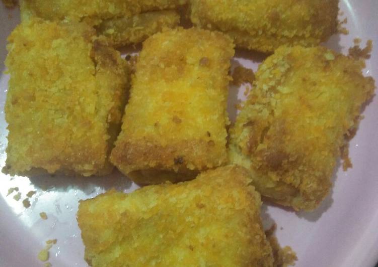 Roti goreng sosis crispy