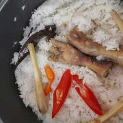 Nasi liwet praktis rice cooker রেসিপির প্রধান ছবি