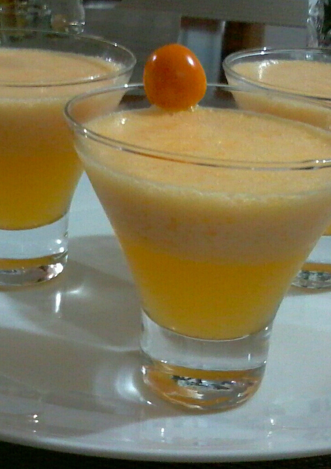 Una foto de Aguaymanto sour