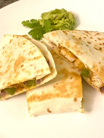 Easy Steps to Make Desi style chicken quesadilas which So Delicious