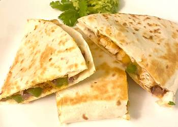 Easiest Way to Cook Yummy Desi style chicken quesadilas
