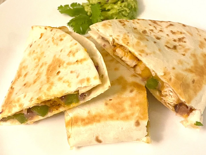 Easy Steps to Make Desi style chicken quesadilas which So Delicious