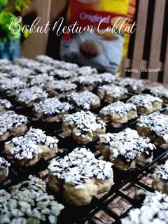 Gambar Biskut Nestum Coklat