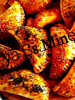 صورة لوصفة شوصون او سوفلي بالدجاج 🥐