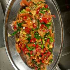 รูปของ Ikan gurame masak sambal mentah