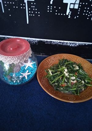 Foto resep Oseng Kangkung Terasi Resep Ibuk