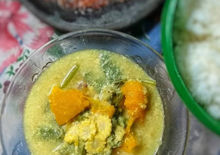 Gangan Pucuk Waluh (Sayur Pucuk Labu)