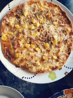 صورة لوصفة بيتزا بالكريمة والجبن🍕