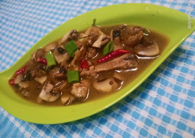 Resep Tumis Jamur Kancing Sedap Oleh Dewi Febriani Cookpad 9364