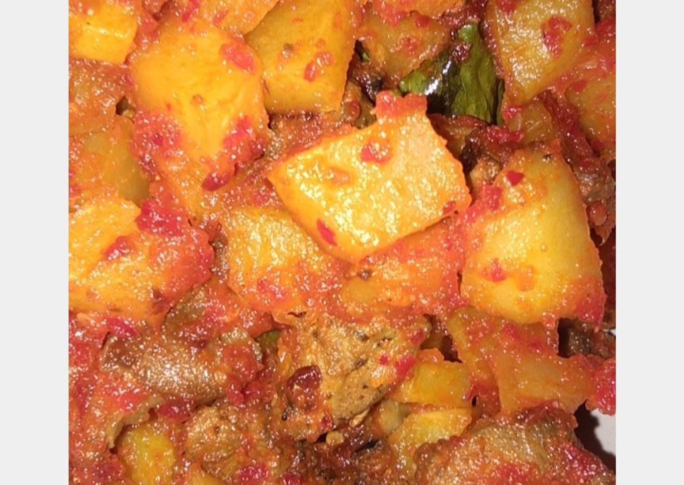Kentang ati ayam balado