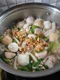 Sop Selada Bola Udang Tahu
