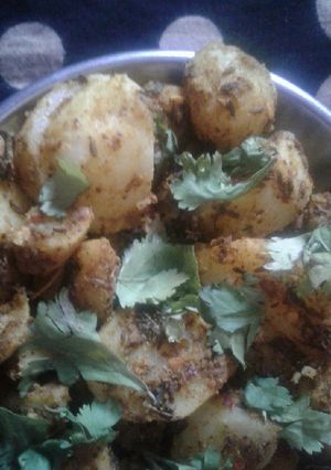 A picture of Jeera aloo.
