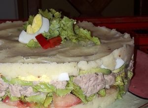 Una foto de Causa Limeña (estilo cordobés jaja)