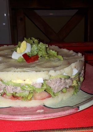 Una foto de Causa Limeña (estilo cordobés jaja)