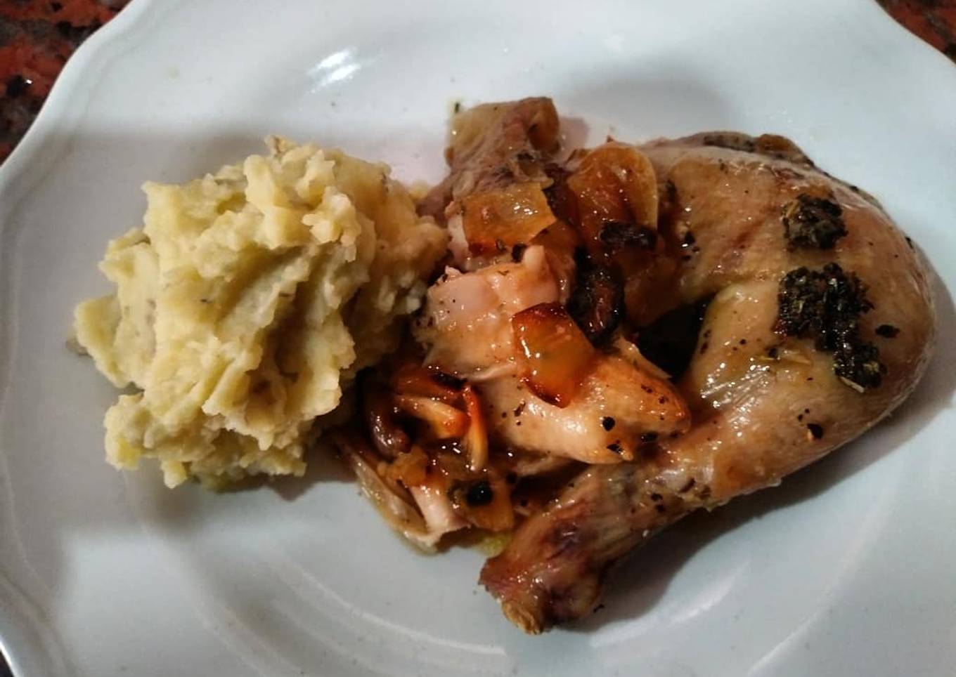 Roasted Chicken with Gravy Sauce
